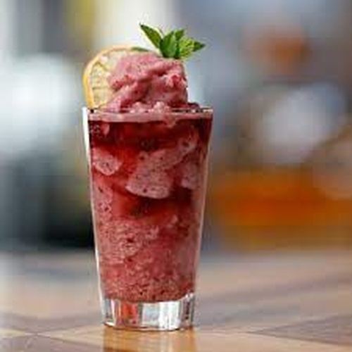 KARADUTLU MİLKSHAKE